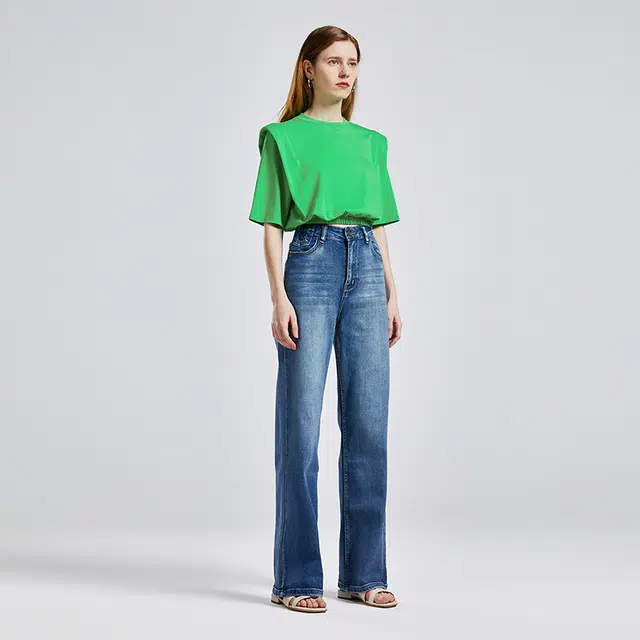 NINE WEST