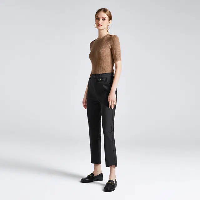 NINE WEST