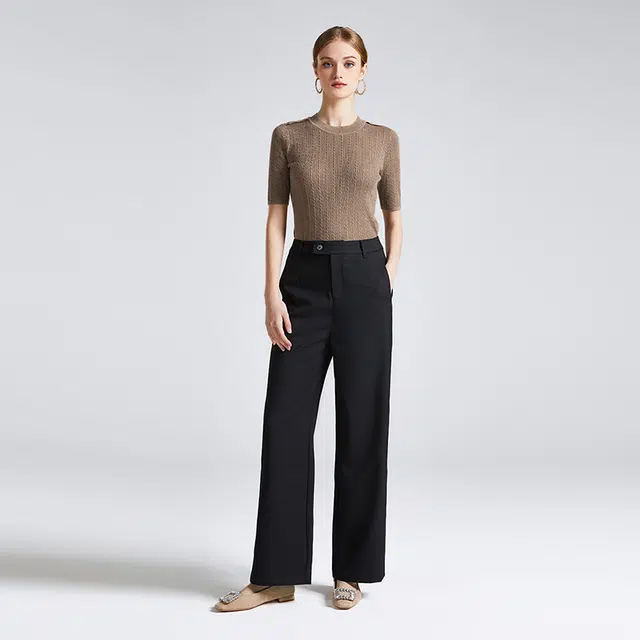NINE WEST