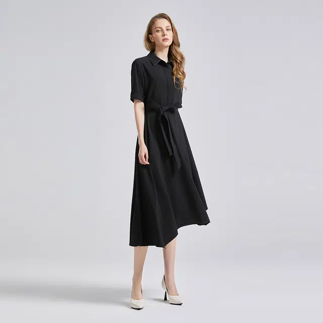 NINE WEST