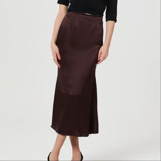 NINE WEST