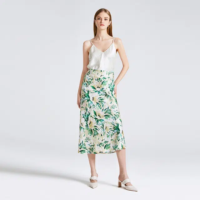 NINE WEST