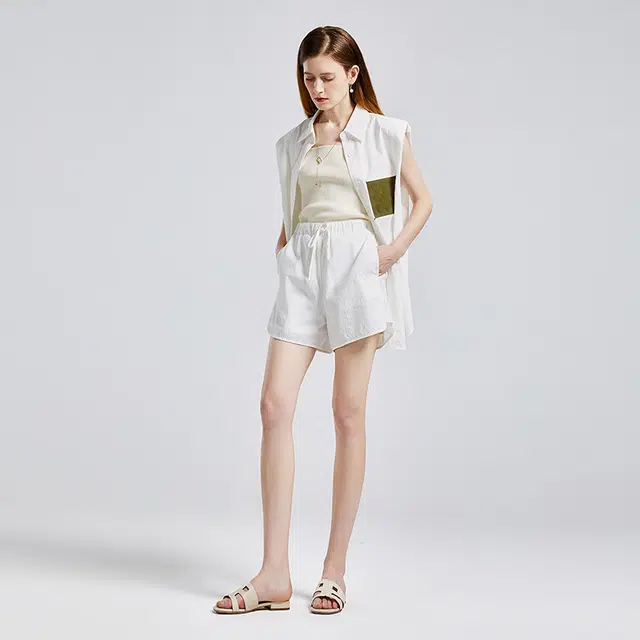 NINE WEST