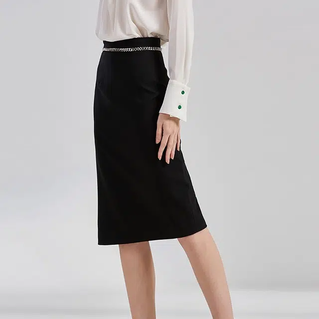 NINE WEST
