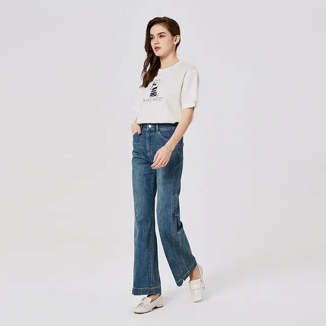 NINE WEST T
