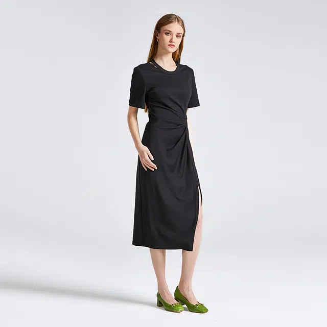NINE WEST