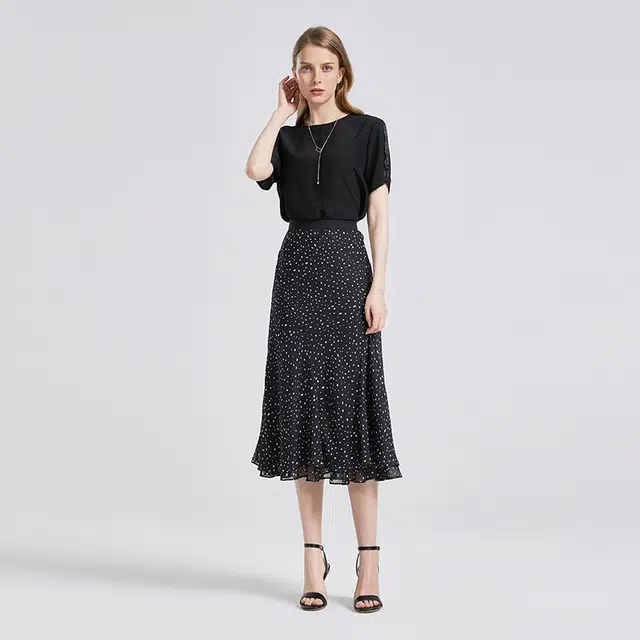 NINE WEST