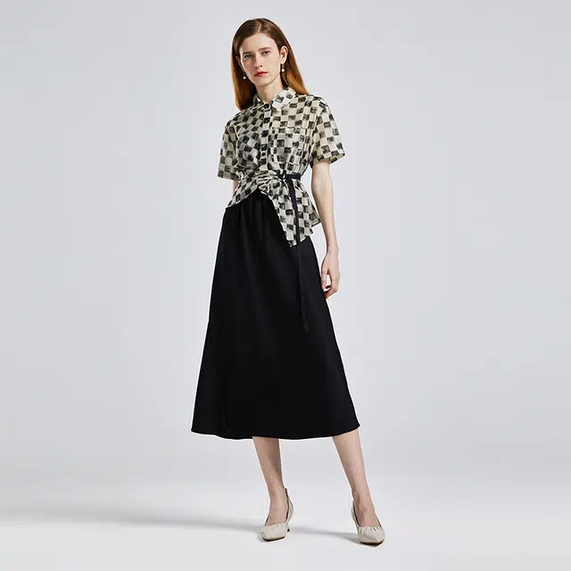 NINE WEST