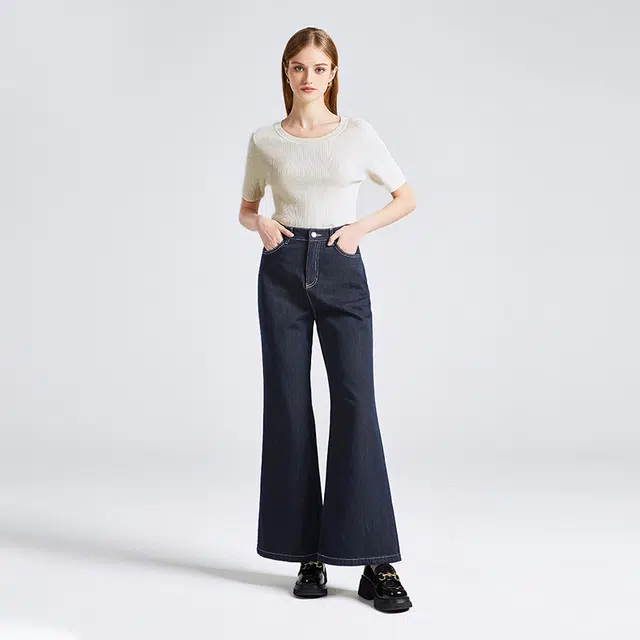 NINE WEST