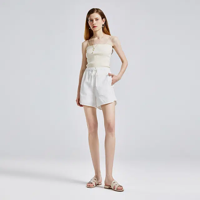 NINE WEST