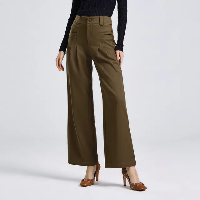 NINE WEST