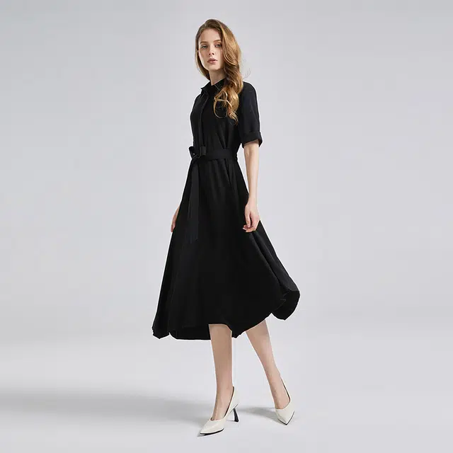 NINE WEST