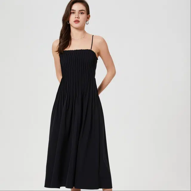 NINE WEST