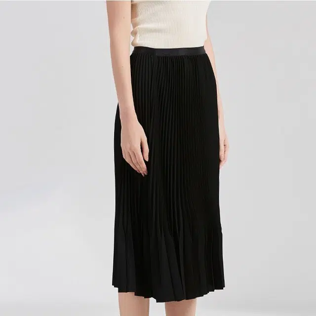 NINE WEST