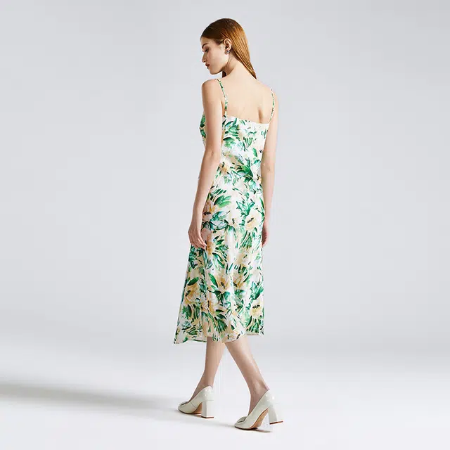 NINE WEST