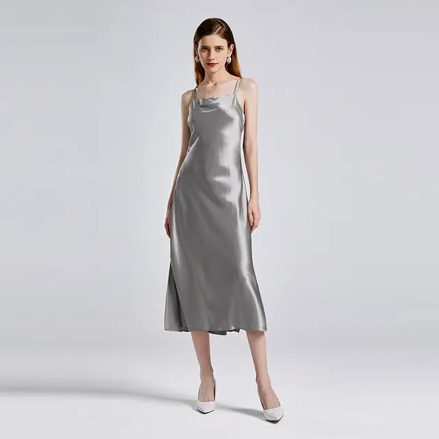 NINE WEST