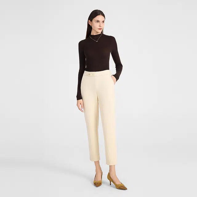 NINE WEST