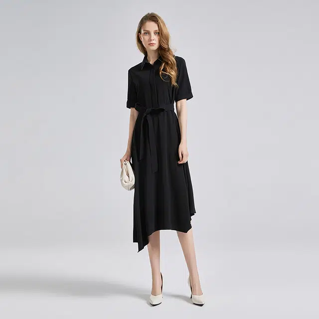 NINE WEST