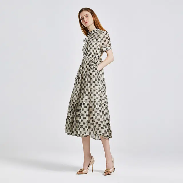NINE WEST