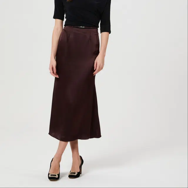 NINE WEST