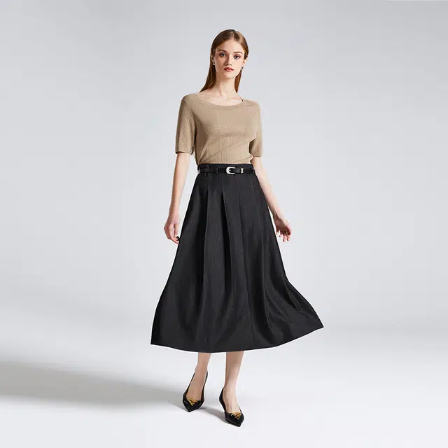 NINE WEST A