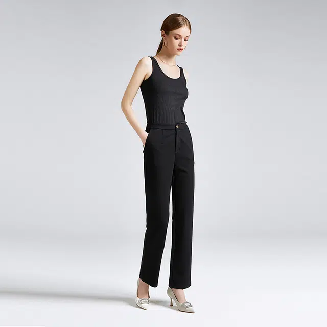 NINE WEST