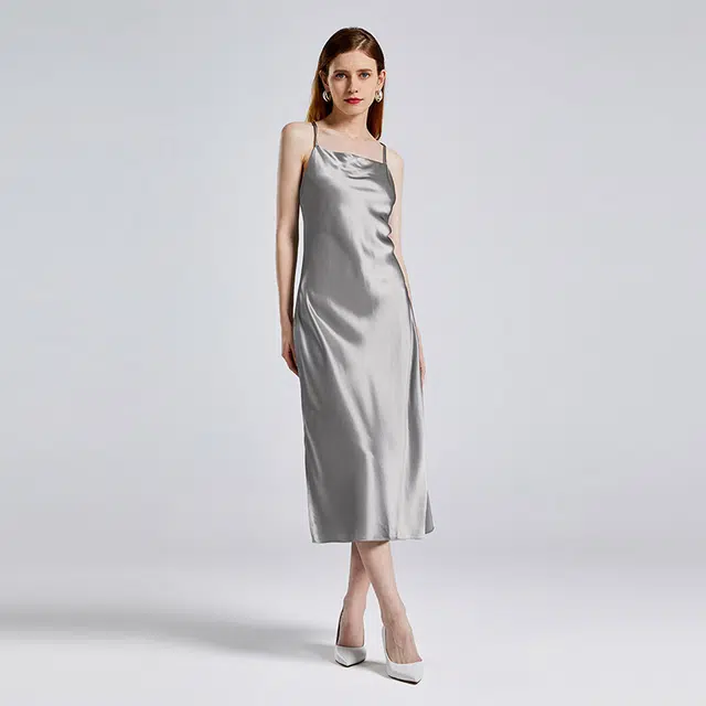 NINE WEST