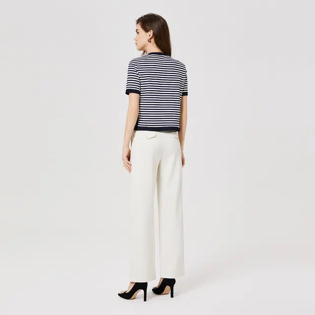 NINE WEST