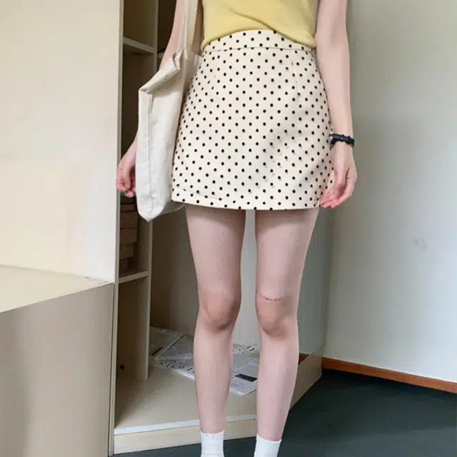 木清清 高腰时尚百搭气质休闲短裙 女款 杏色