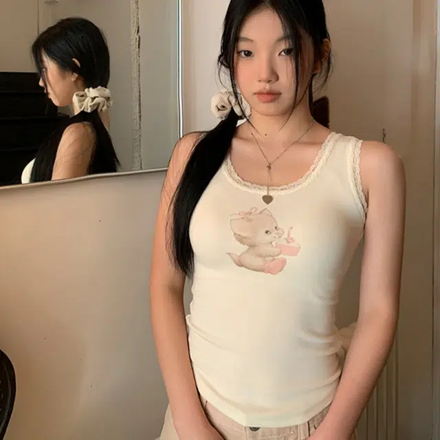 木清清 蕾丝吊带合身套头背心 女款 杏色