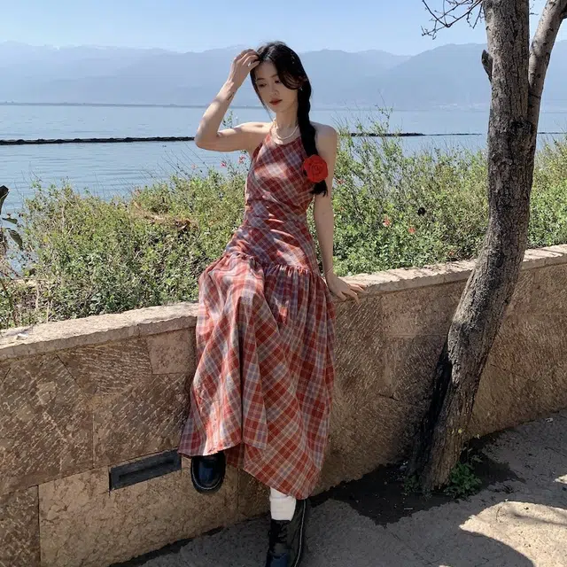 木清清 休闲简约格子套头长款无袖连衣裙 女款 红色