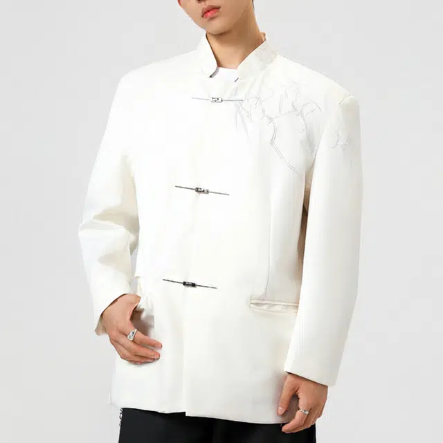 普鲁士多特蒙德 新中式高级感国风藤曼花卉刺绣立领金属纽扣设计字母印花宽松西服中山装休闲舒适文艺衬衫西装 男女同款