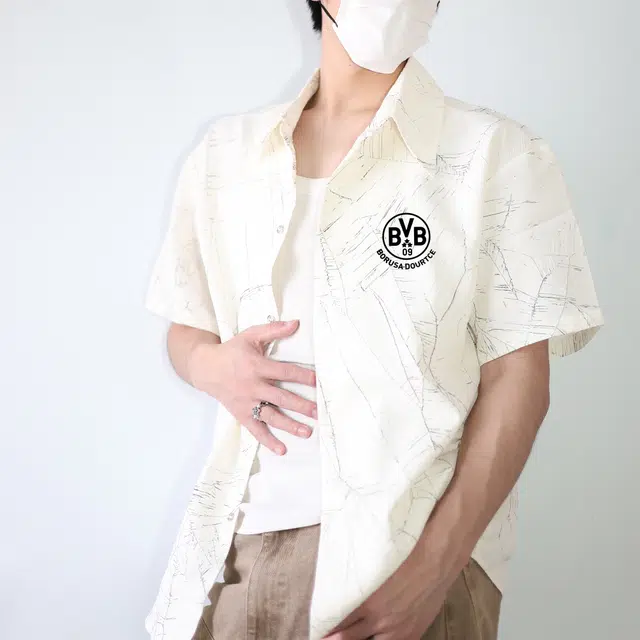 普鲁士多特蒙德 美式复古潮流解构肌理感裂纹宽松舒适时尚街头日常百搭经典简约休闲短袖衬衫 男女同款
