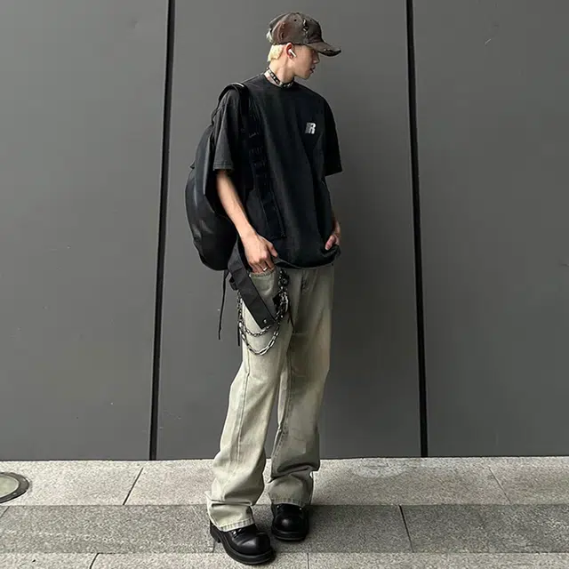 普鲁士多特蒙德 美式复古水洗高街纯色无性别主义宽松微喇直筒中腰休闲百搭舒适长裤牛仔裤 男女同款