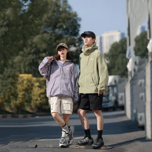 普鲁士多特蒙德 纯色连帽拉链 透气防紫外线凉感防晒防晒服 男女同款