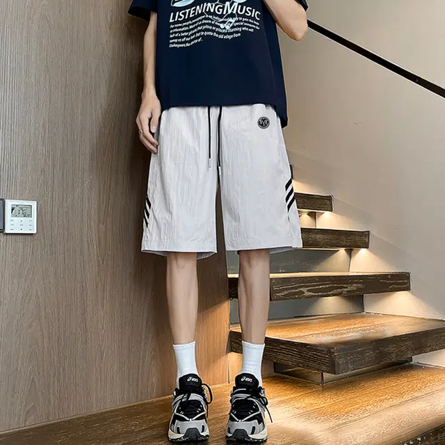 冰丝薄款冰感透气  普鲁士多特蒙德 美式高街轻薄速干侧面织带条杠多巴胺色系宽松舒适户外健身跑步运动篮球休闲短裤 男女同款