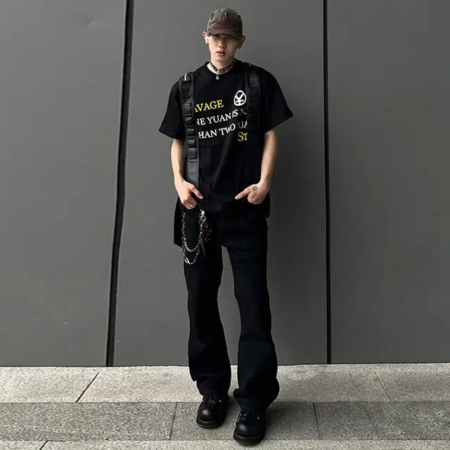 普鲁士多特蒙德 美式复古水洗高街纯色无性别主义宽松微喇直筒中腰休闲百搭舒适长裤牛仔裤 男女同款