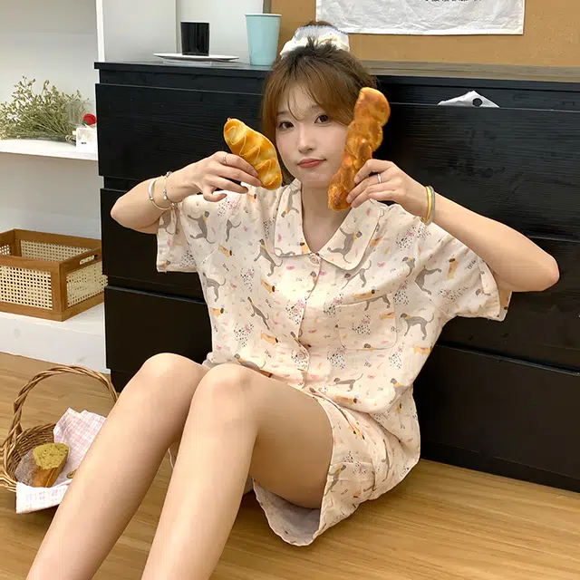 侘町 蝴蝶结腊肠狗卡通柔软透气亲肤睡衣礼盒 女款 图片色