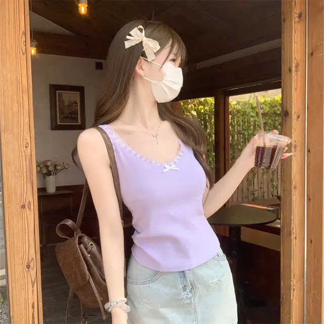 v