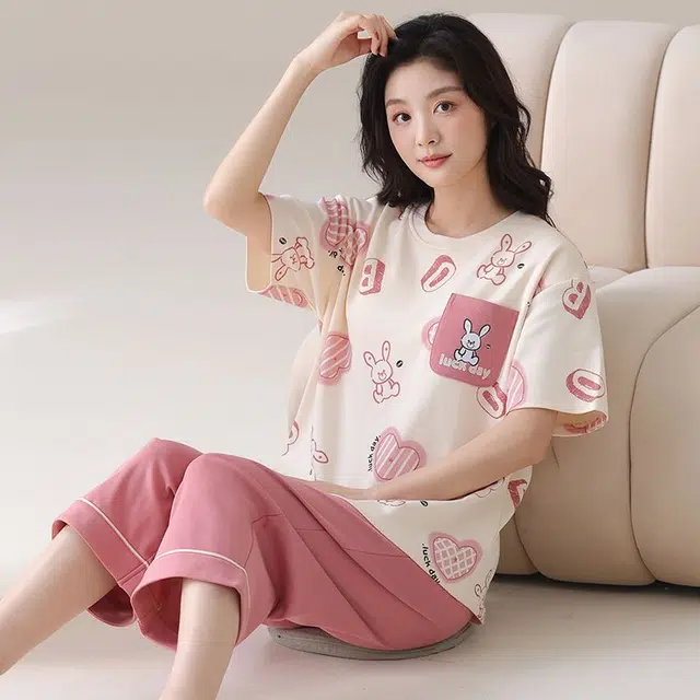 细舍 休闲短袖七分裤带胸垫卡通可爱家居服睡衣套装 女款 米白拼粉色