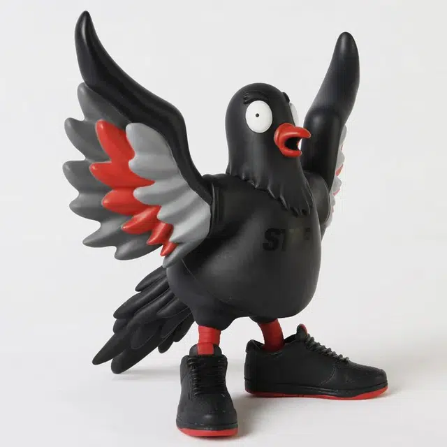 ToyQube x Jeff Staple PigeonBlack 8