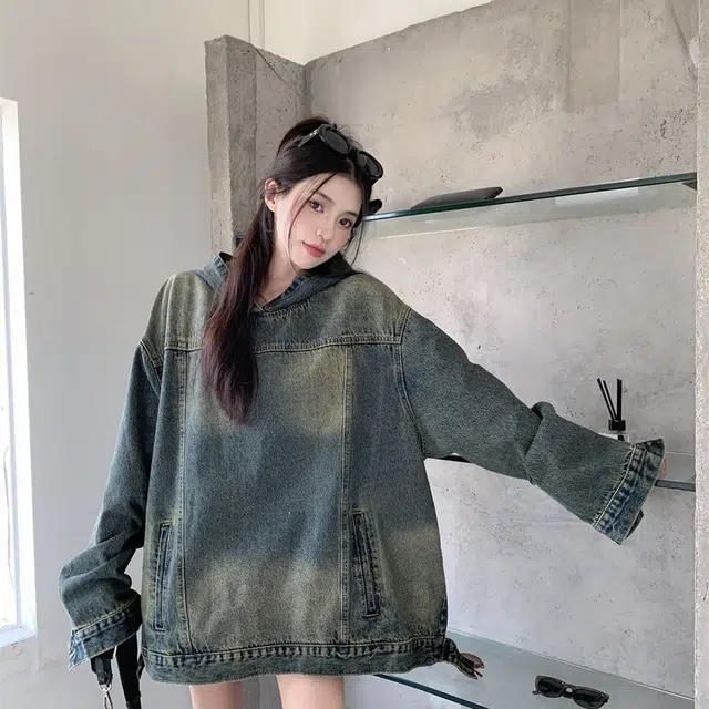 邓大喵 美式做旧连帽女春季设计感复古宽松套头夹克牛仔外套 女款