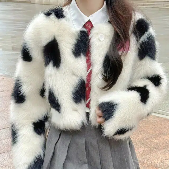 邓大喵 美拉德毛毛外套女小香风秋冬加厚千金爱心仿狐狸毛洋气百搭短皮草 女款