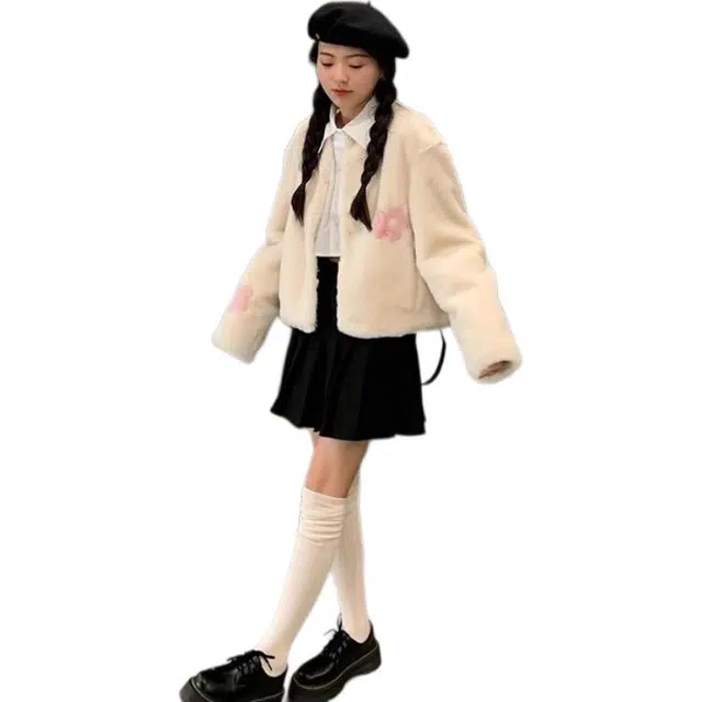 邓大喵 外穿毛毛外套女秋冬年轻短款小个子拼接印花减龄毛绒上衣皮草 女款