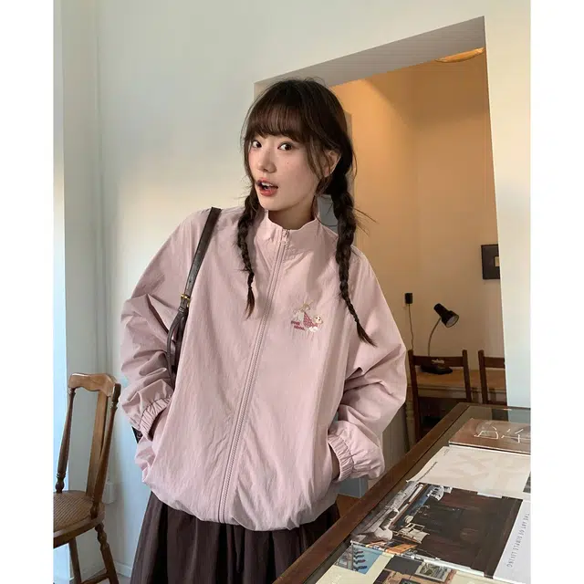 邓大喵 小狗刺绣立领拉链上衣宽松薄款夹克外套 女款