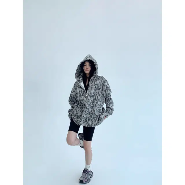 邓大喵 春季美式小众字母夹克宽松慵懒加厚豹纹连帽外套女潮秋冬穿搭卫衣 女款
