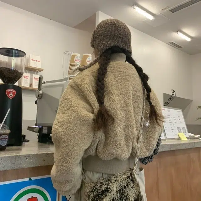 邓大喵 韩系翻领毛毛麂皮绒外套女早春拉链加厚皮毛一体保暖夹克棉服 女款