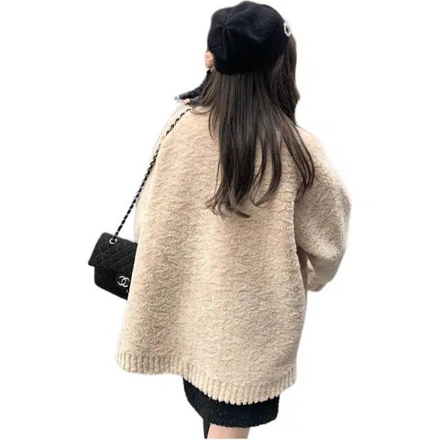 邓大喵 保暖环保韩版宽松翻领舒适长袖皮草 女款