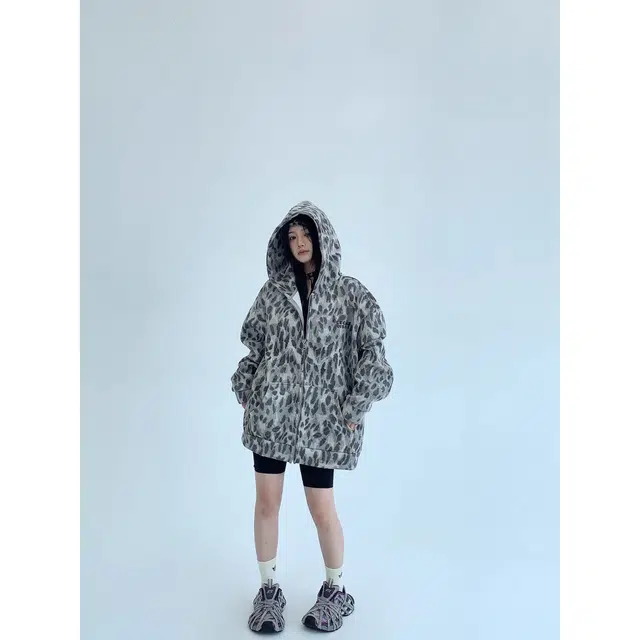 邓大喵 春季美式小众字母夹克宽松慵懒加厚豹纹连帽外套女潮秋冬穿搭卫衣 女款