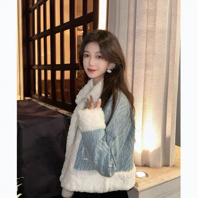 邓大喵 小香风羊羔毛绒秋冬机车服高级感小个子皮毛一体外套 女款
